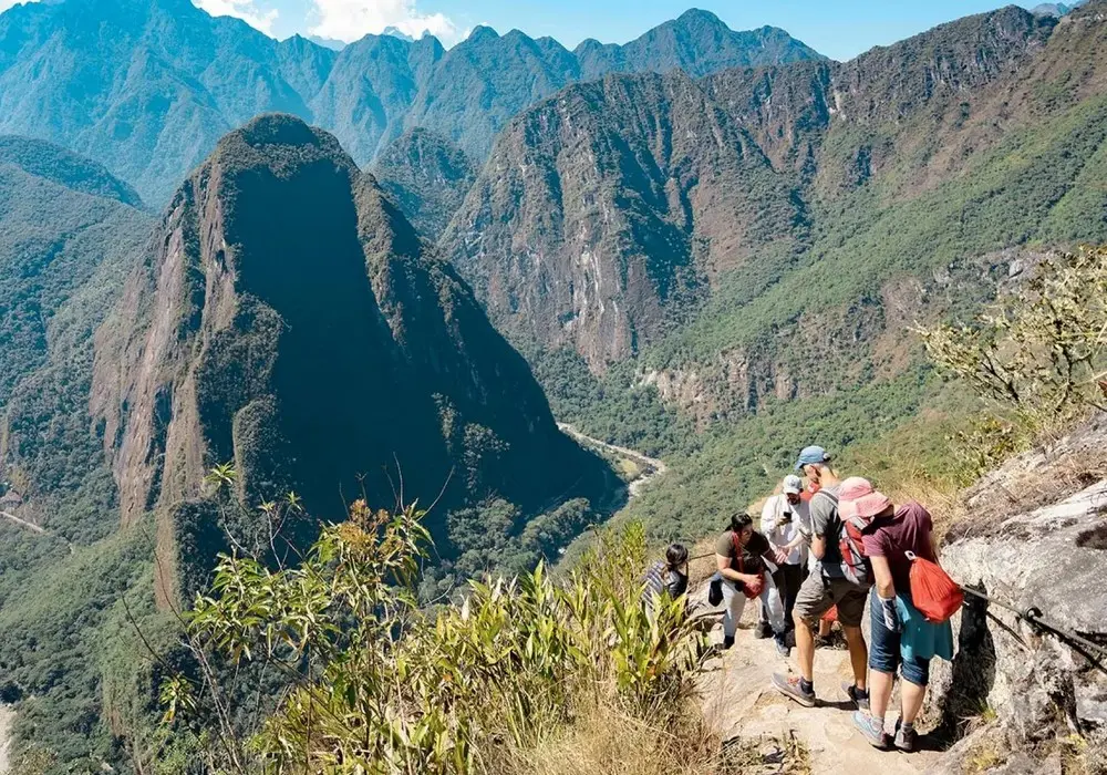 Salkantay vs Inca Trail
